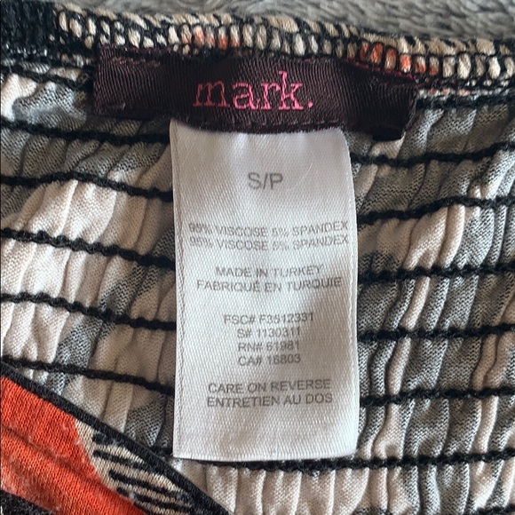 Dress - Picture 8 of 8